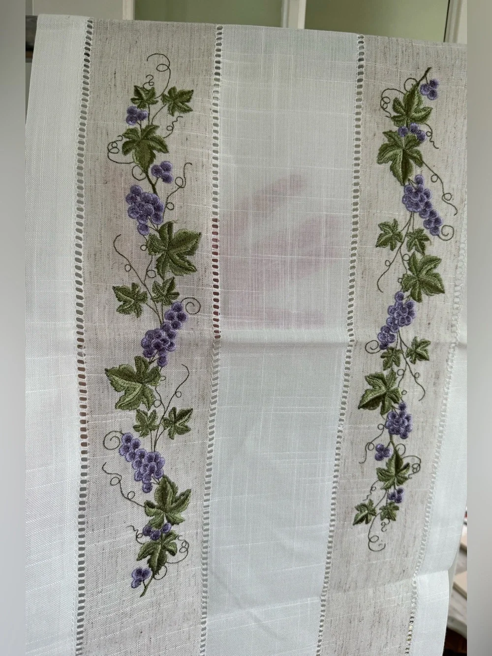 Charles Gallen Irish Textiles Table Runner with Grapes embroidered 14”x 90” NWT